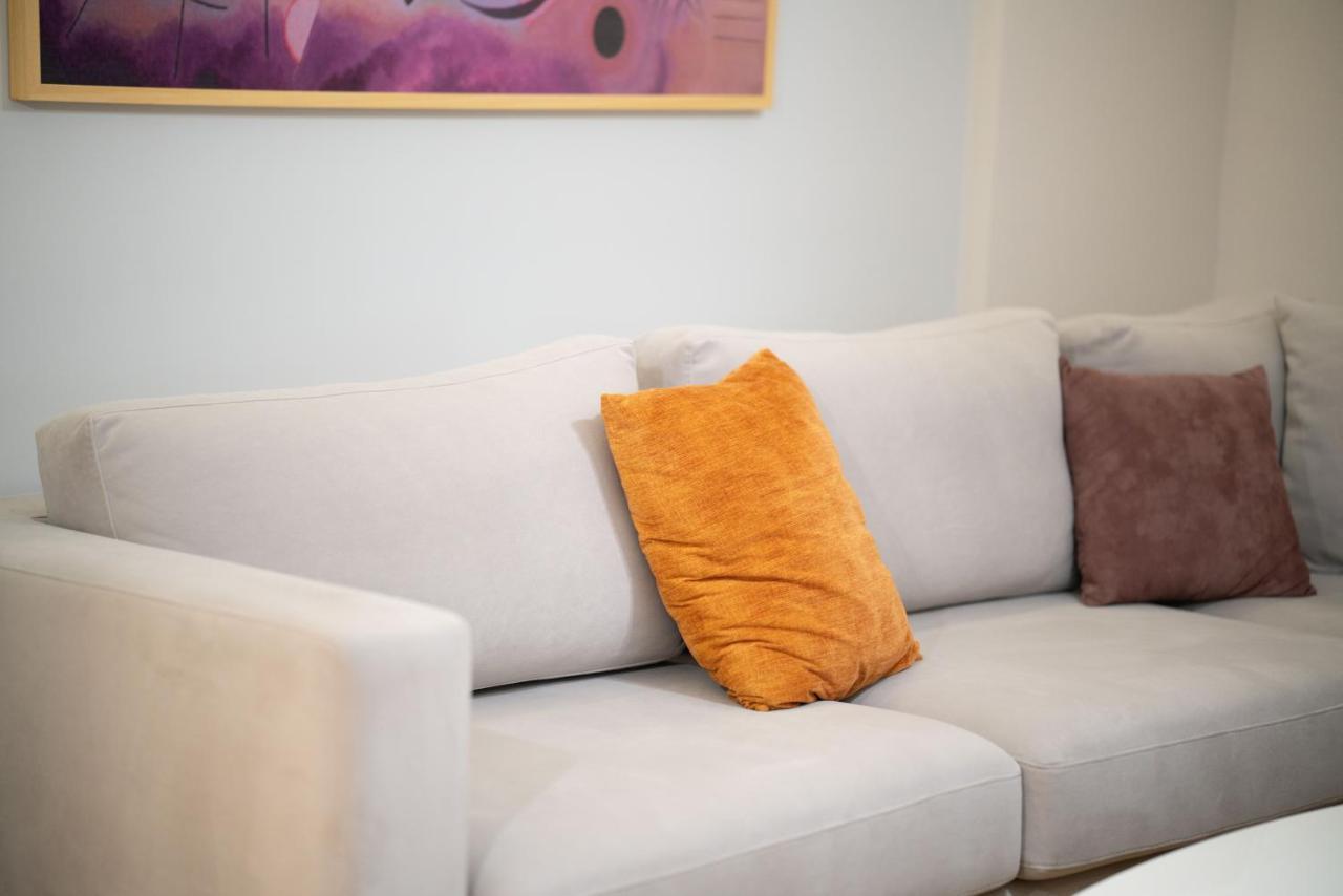 Center Tirana Liv Apartment Экстерьер фото